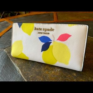Kate Spade Cameron LemonZest Large Bifold Wallet